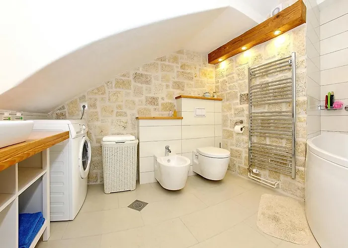 Holiday home Antisin *