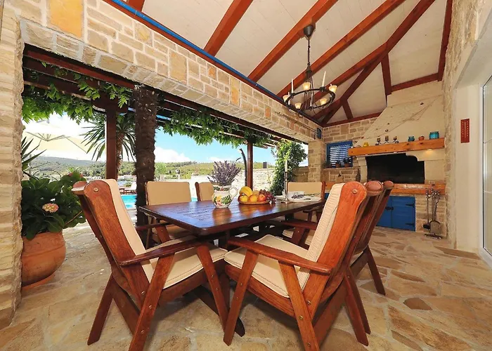 Holiday home Antisin *